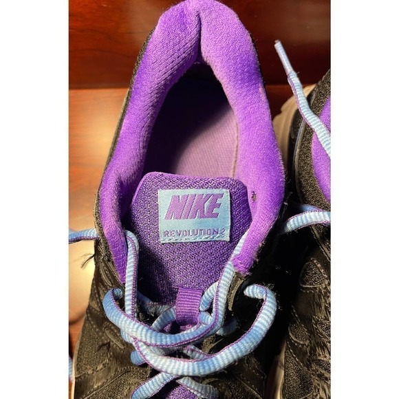 Nike Revolution 2 Women's 8 Running Shoes Black Purple Training Sneakers Gym - Picture 6 of 8